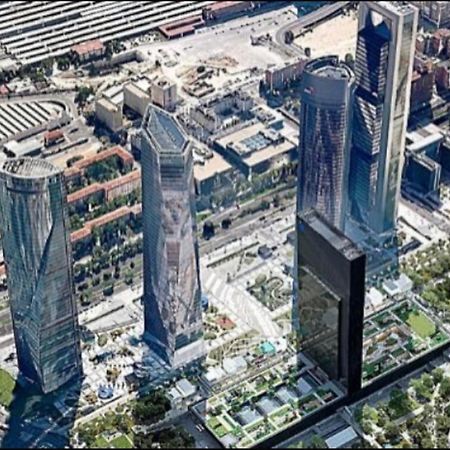 דירות מדריד Chamartin De Frente A 4 Torres מראה חיצוני תמונה